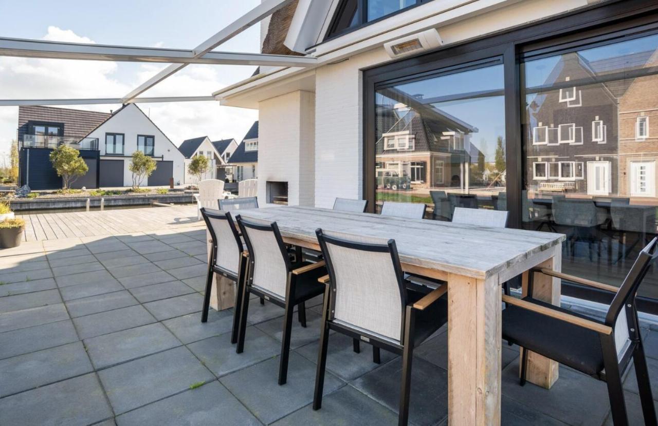 New High End Waterfront Family Villa Stavoren Exterior photo